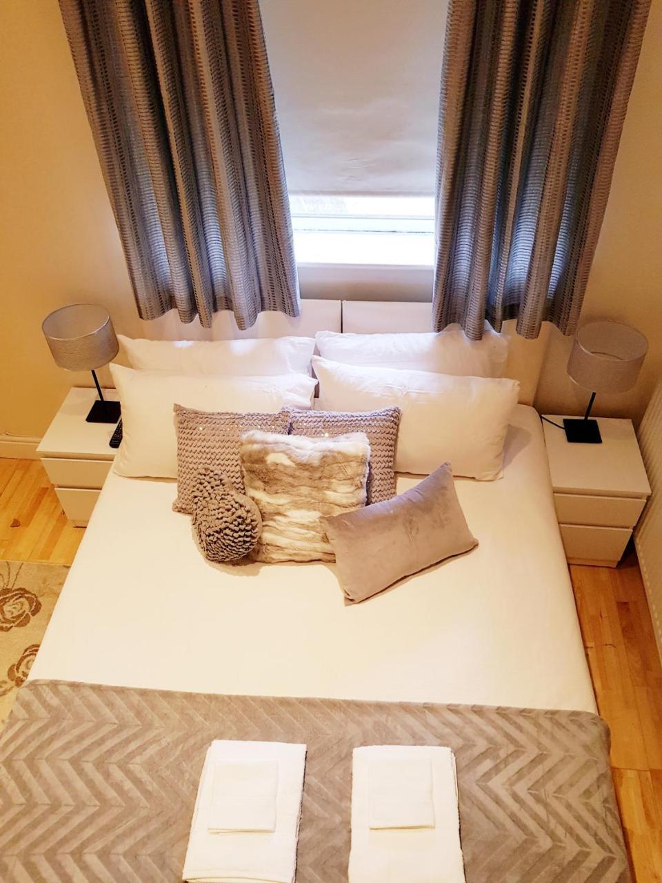 Bed and Breakfast Cogie Abode Enfield Exteriér fotografie